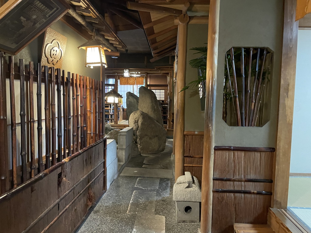 笏谷(しゃくたに)そば本店が大当たりで美味しい – 砂井さんのオモチャ箱