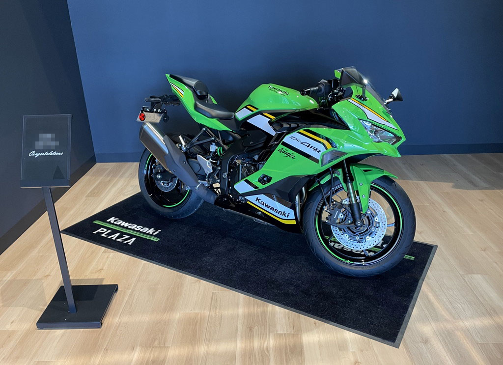 【希少】 柚木沙弥郎 型染絵 “一輪車に乗る男の子” 額無し 後輩がNinjya ZX-4RRを買ったので納車を見学に行ってきました